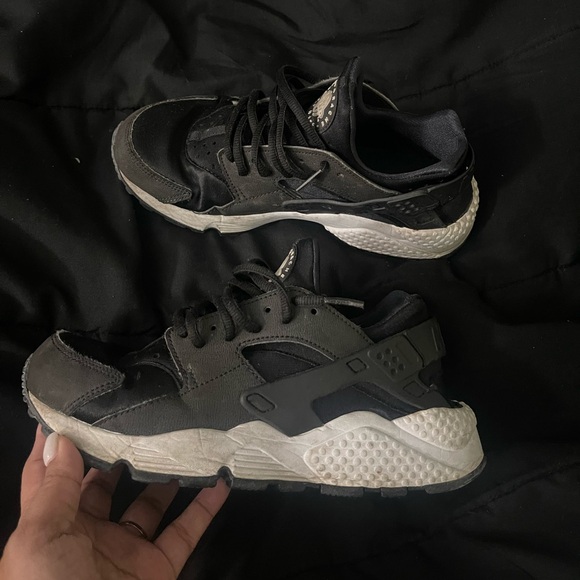 Womens Air Huarache Run - Picture 2 of 3